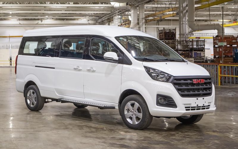 Путин — об Aurus, штраф за среднюю скорость и новые бренды: итоги недели