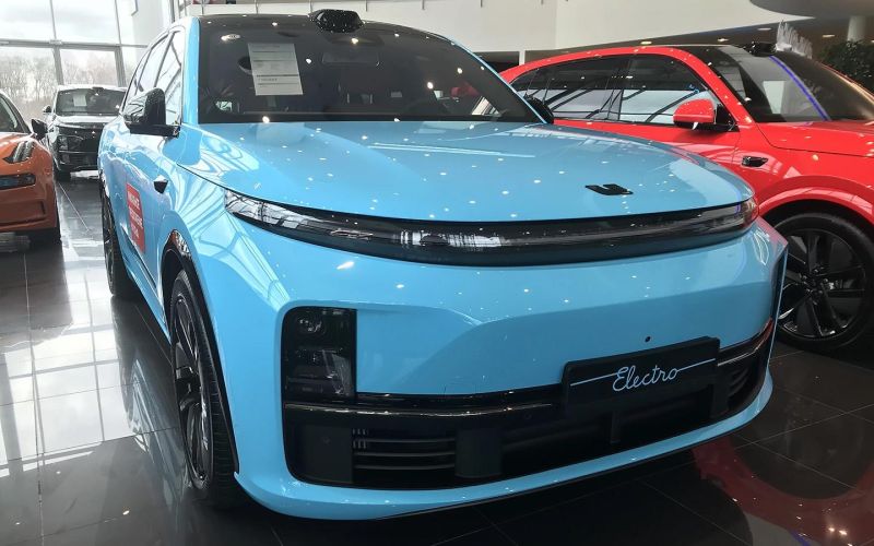 Старт продаж Lixiang, новая Lada и отмена скидок. Главное за неделю
