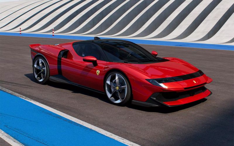 Ferrari показал самый мощный серийный суперкар 849 Testarossa